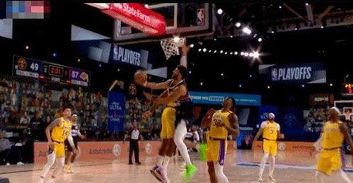 杨毅有背景吗,揭秘其背后的强大背景与影响力