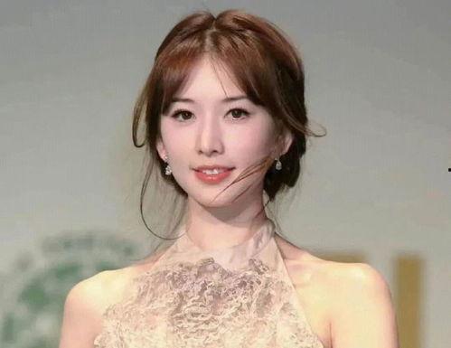 林志玲年轻时照片,从青涩校园到璀璨明星